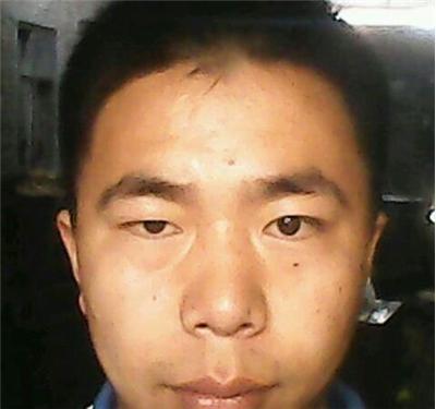 本人現在一剛起步私人潤滑油廠工作,暫住在廠子宿舍.-烏魯木齊沙依巴克區西山婚姻介紹